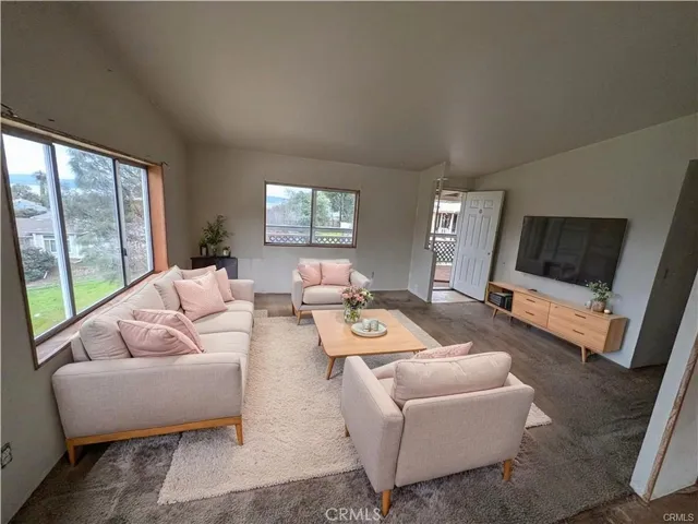Living Room - Virtual Stage
