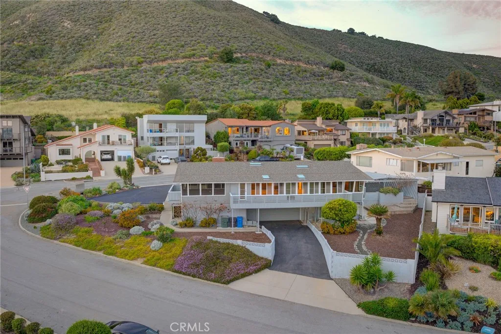 399 El Portal Drive, Pismo Beach, California 93449 home-pic-12