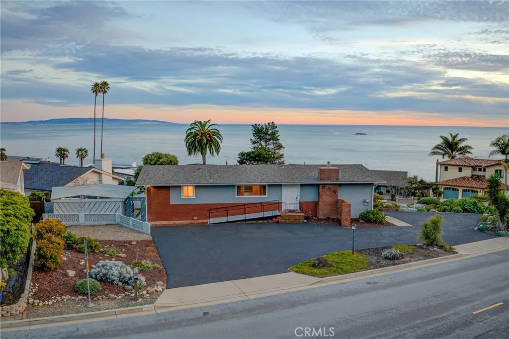 399 El Portal Drive, Pismo Beach, California 93449 home-pic-1