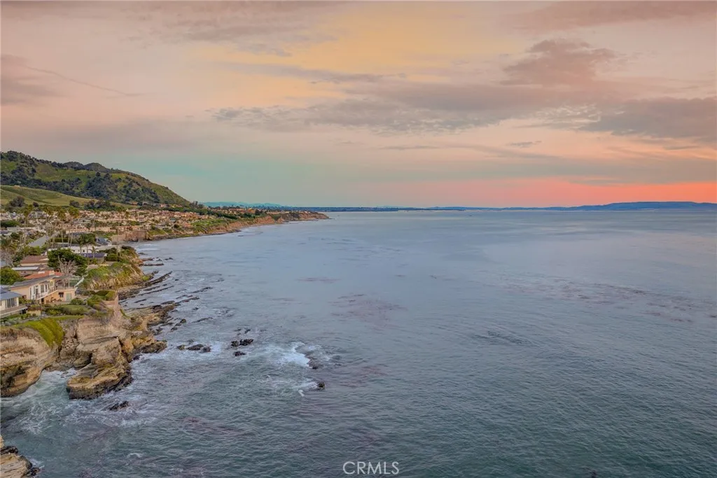 399 El Portal Drive, Pismo Beach, California 93449 home-pic-9