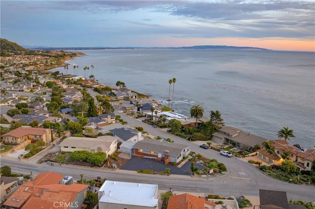399 El Portal Drive, Pismo Beach, California 93449 home-pic-7