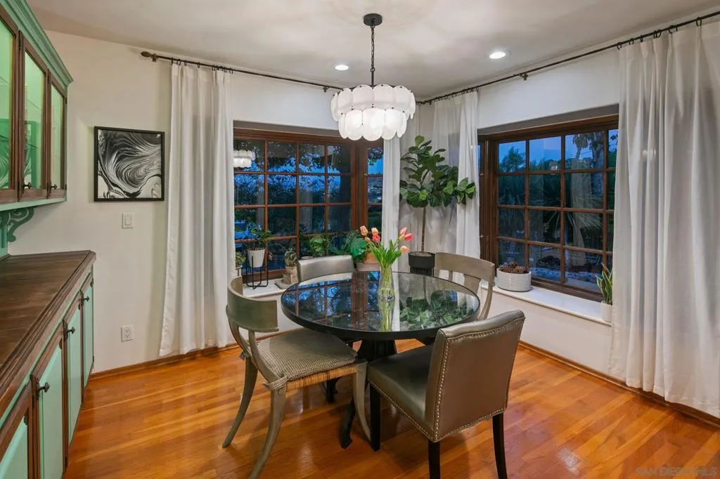 1115 S Mollison Ave, El Cajon, California 92020 home-pic-29