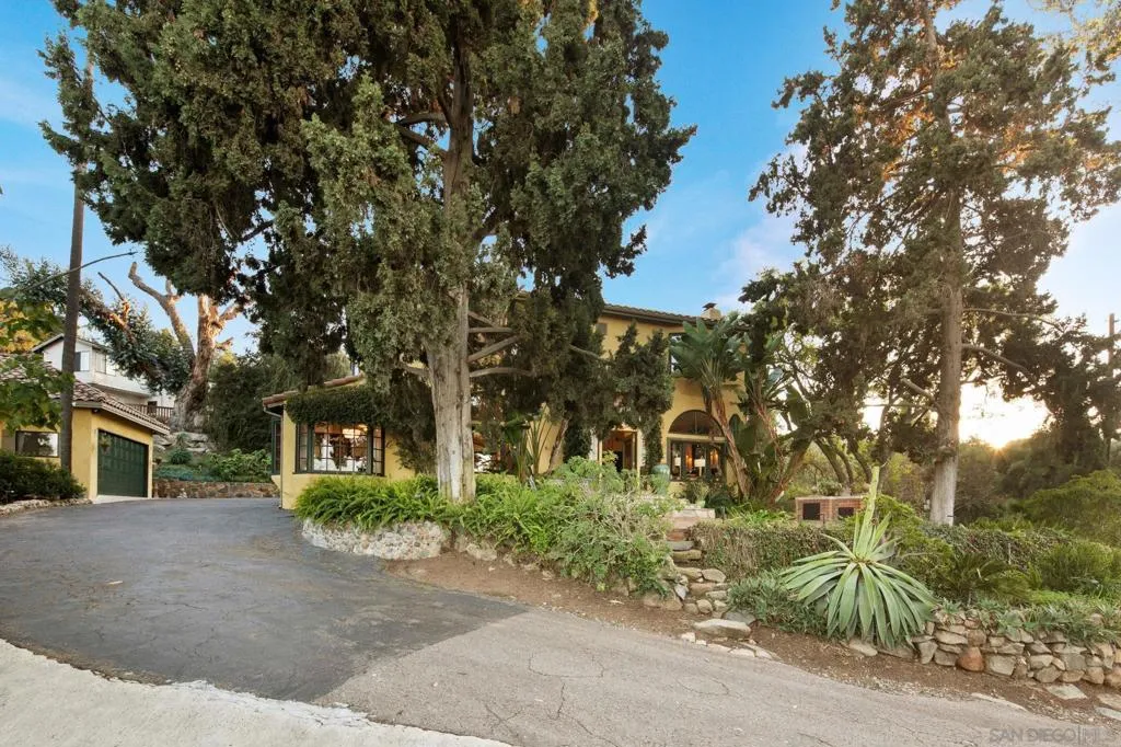 1115 S Mollison Ave, El Cajon, California 92020 home-pic-63