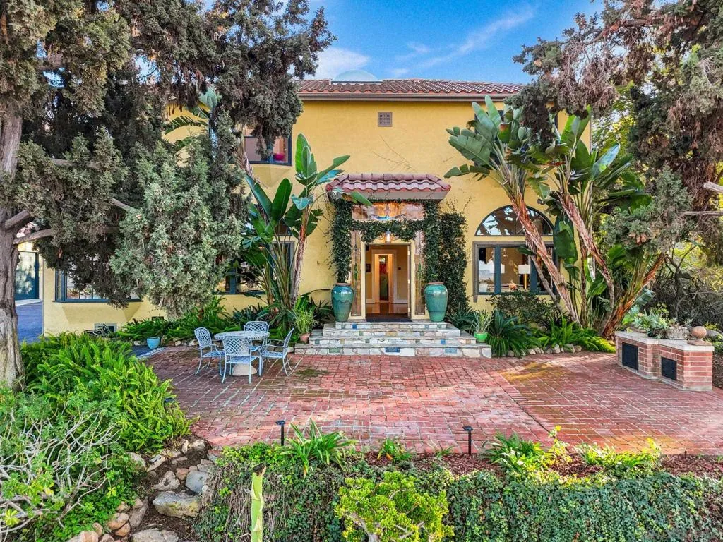 1115 S Mollison Ave, El Cajon, California 92020 home-pic-71