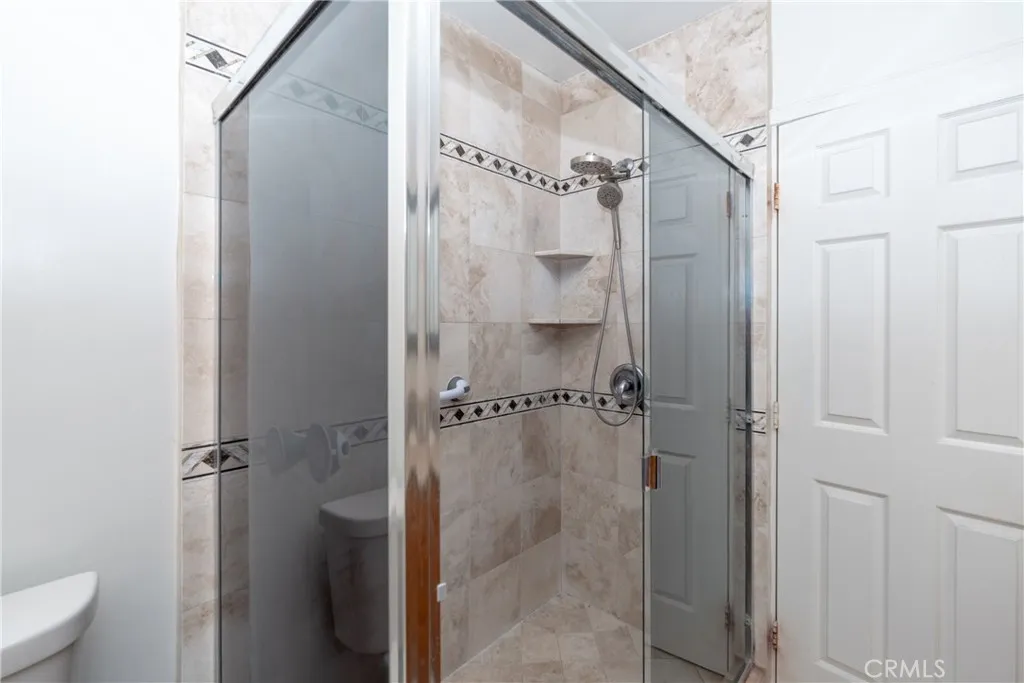 3960 Brighton, Los Angeles, California 90062 home-pic-8