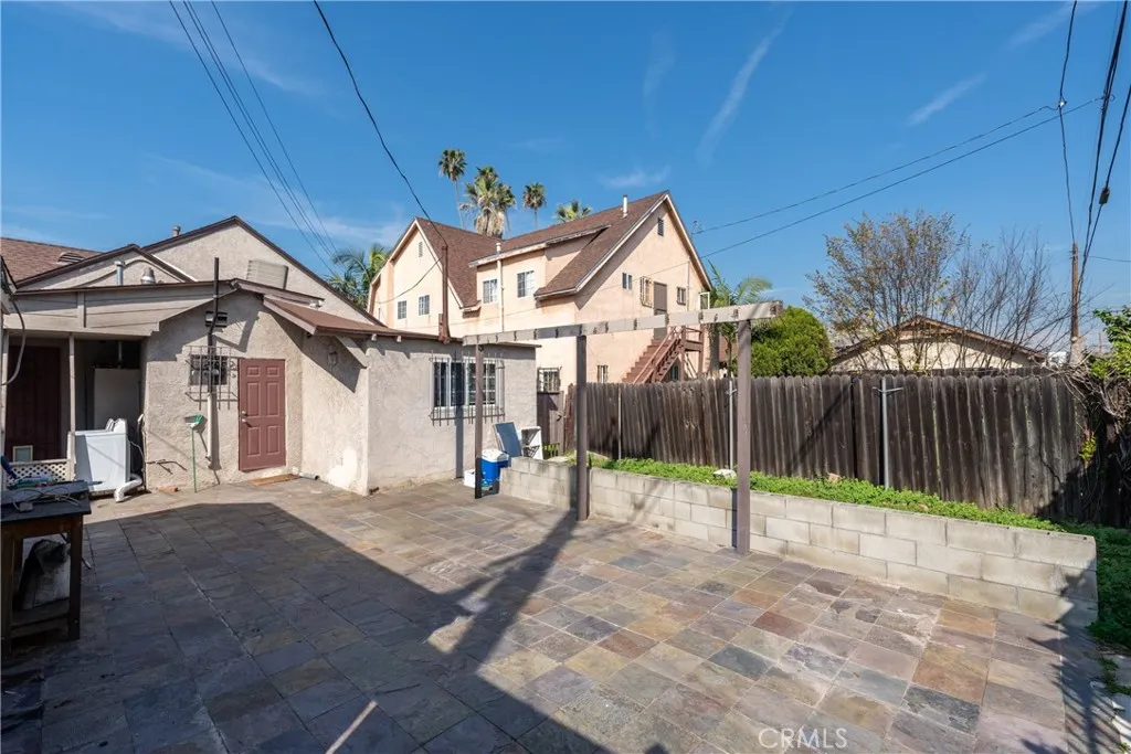3960 Brighton, Los Angeles, California 90062 home-pic-15
