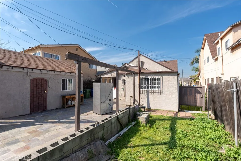 3960 Brighton, Los Angeles, California 90062 home-pic-16