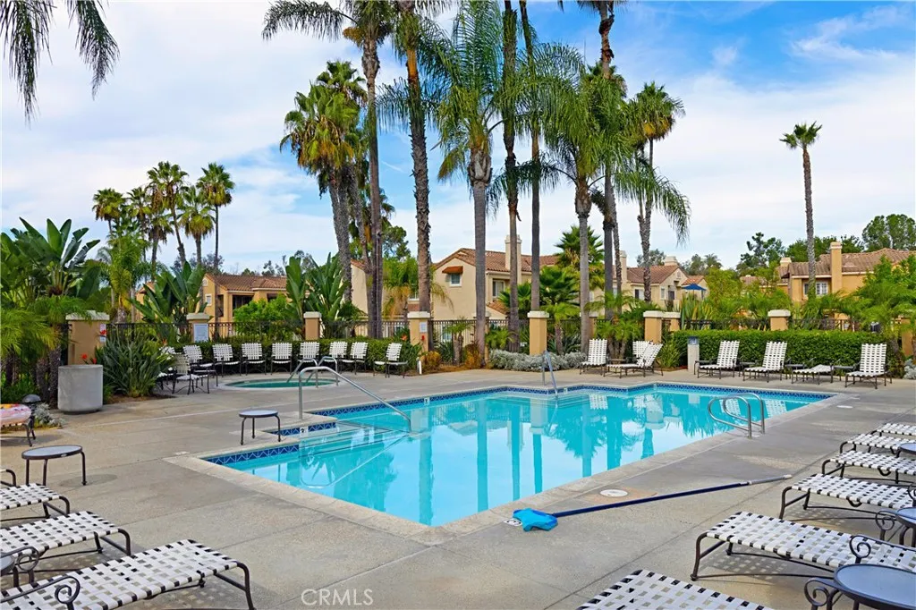 156 Chandon, Laguna Niguel, California 92677 home-pic-34