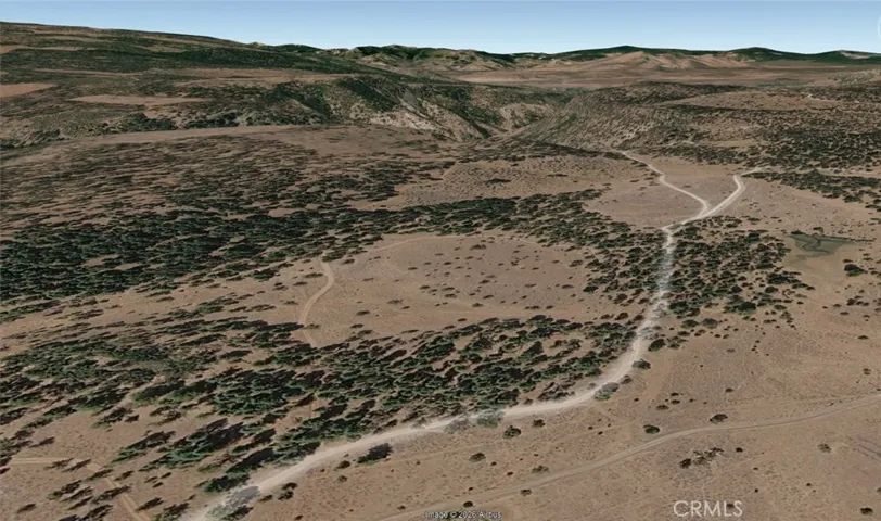 Overview of land area, 3 pictures