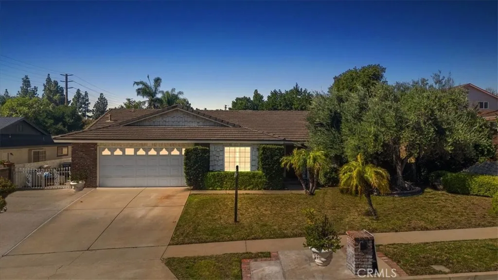 1611 N Kelly, Upland, California 91784 home-pic-2