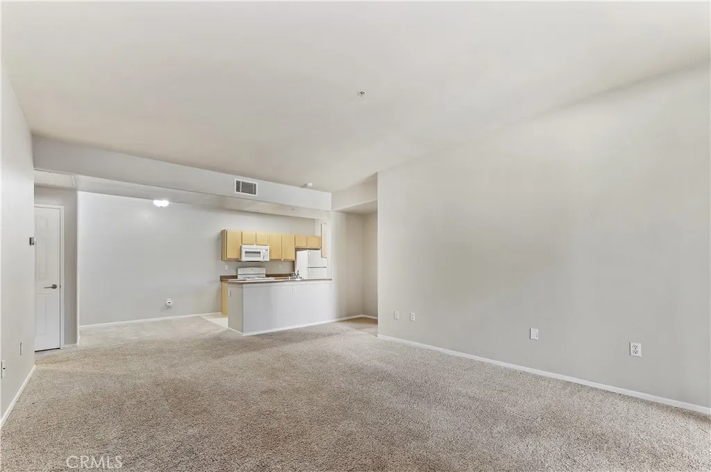 24909 Madison 124, Murrieta, California 92562 home-pic-4