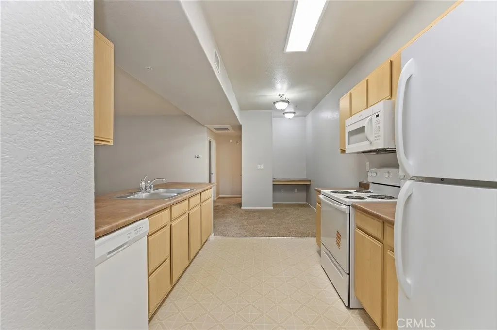 24909 Madison 124, Murrieta, California 92562 home-pic-19