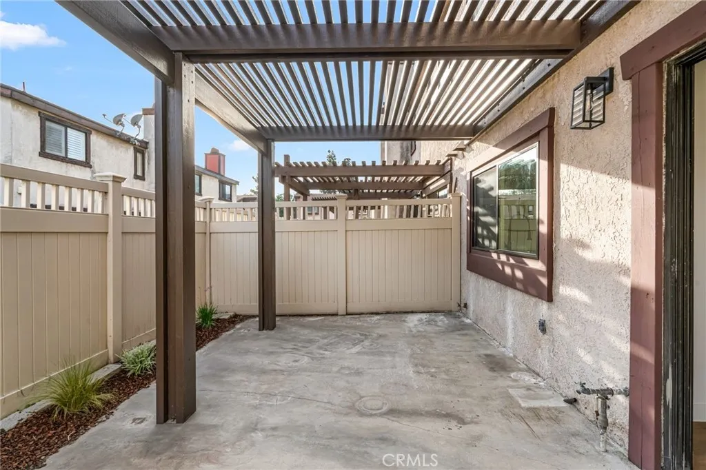 9904 Aspen Circle, Santa Fe Springs, California 90670 home-pic-33