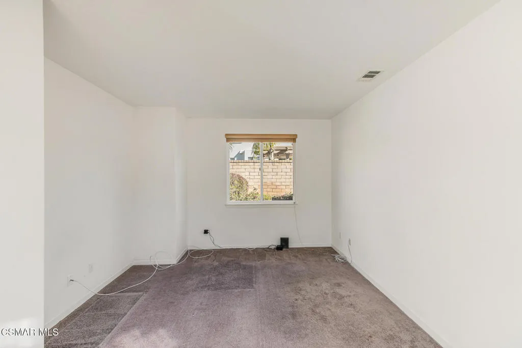 5817 Evening Sky Drive, Simi Valley, California 93063 home-pic-22