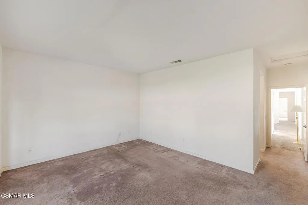 5817 Evening Sky Drive, Simi Valley, California 93063 home-pic-28