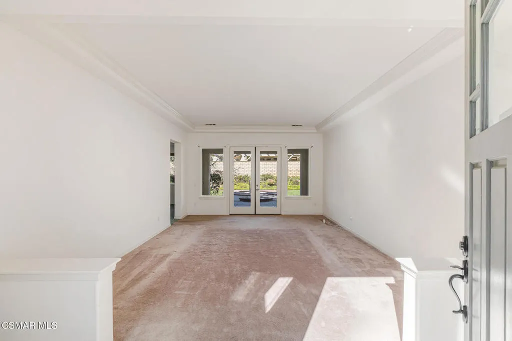 5817 Evening Sky Drive, Simi Valley, California 93063 home-pic-4
