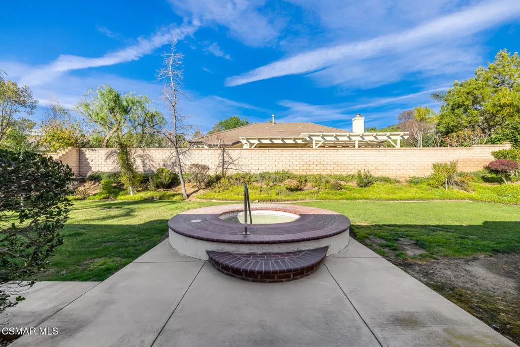 5817 Evening Sky Drive, Simi Valley, California 93063 home-pic-34