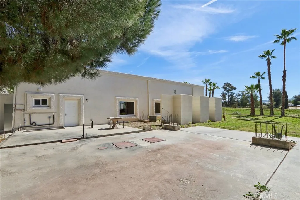30325 San Jacinto, Hemet, California 92543 home-pic-26