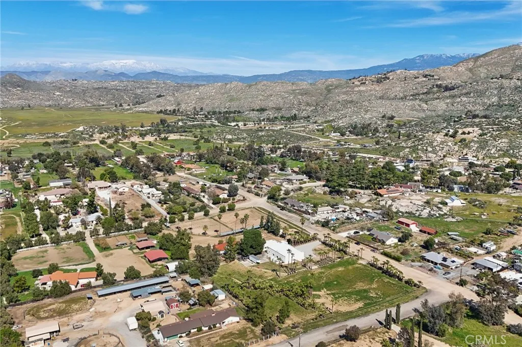 30325 San Jacinto, Hemet, California 92543 home-pic-47