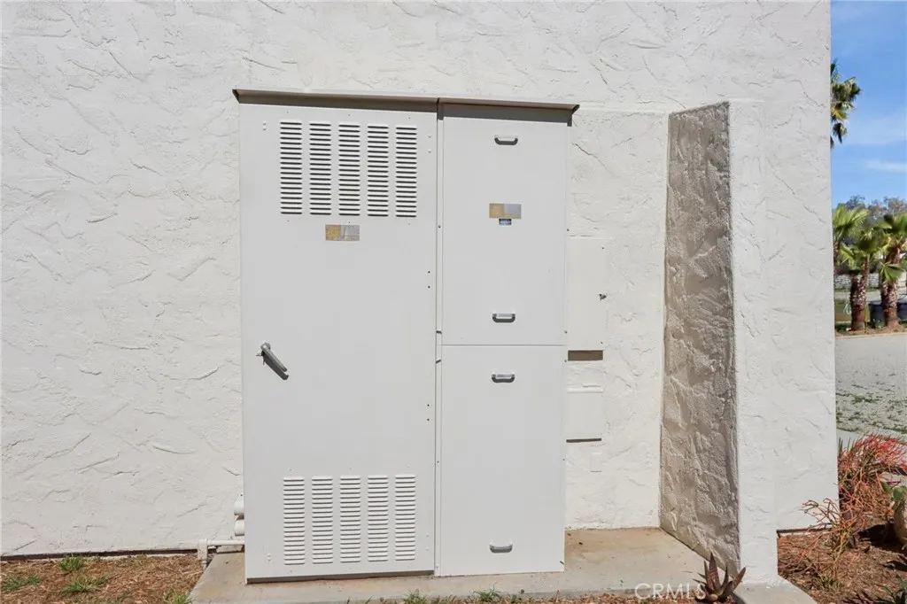 30325 San Jacinto, Hemet, California 92543 home-pic-31