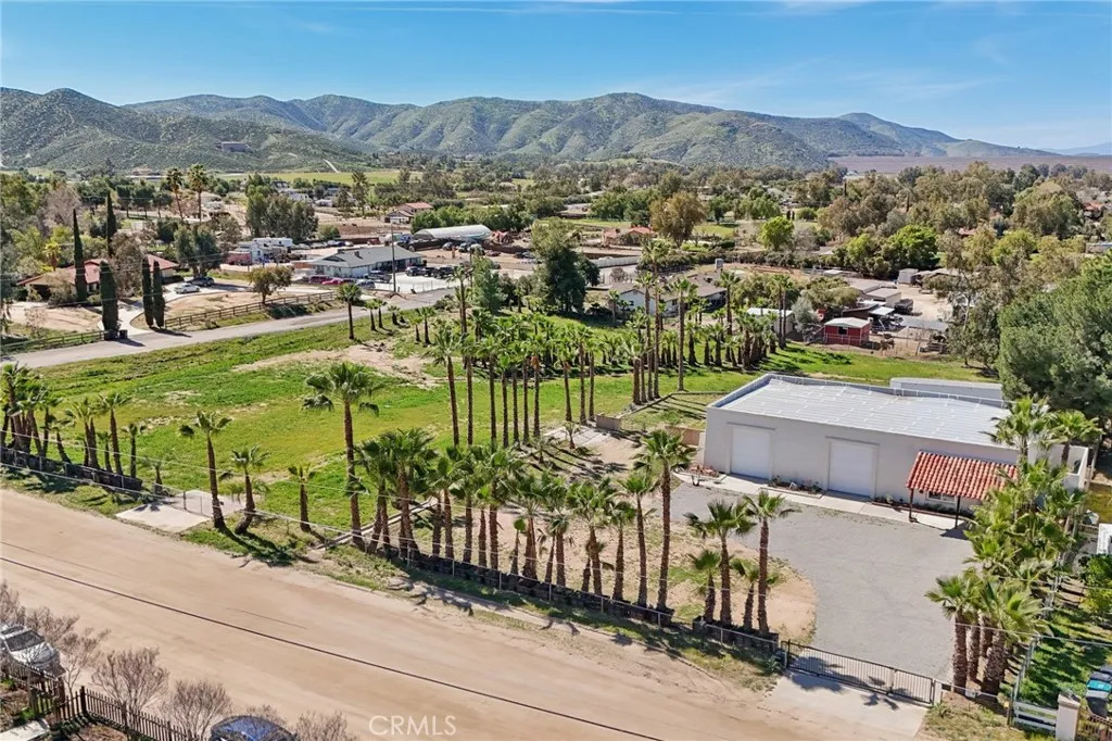 30325 San Jacinto, Hemet, California 92543 home-pic-42