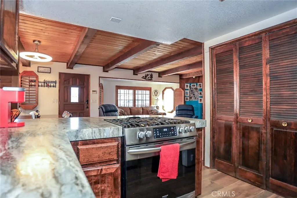 875 D Lane, Big Bear City, California 92314 home-pic-13