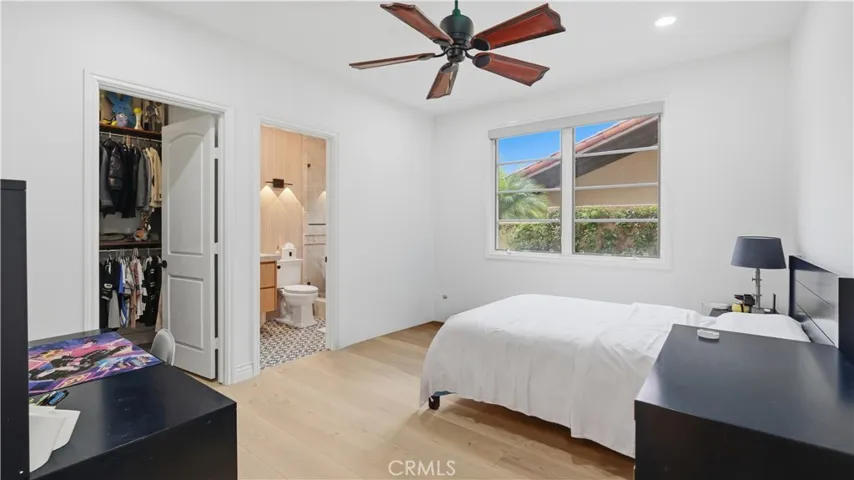 44 Drakes Bay Drive, Corona Del Mar, California 92625