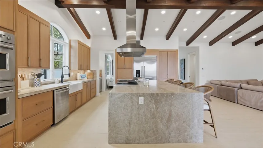 44 Drakes Bay Drive, Corona Del Mar, California 92625