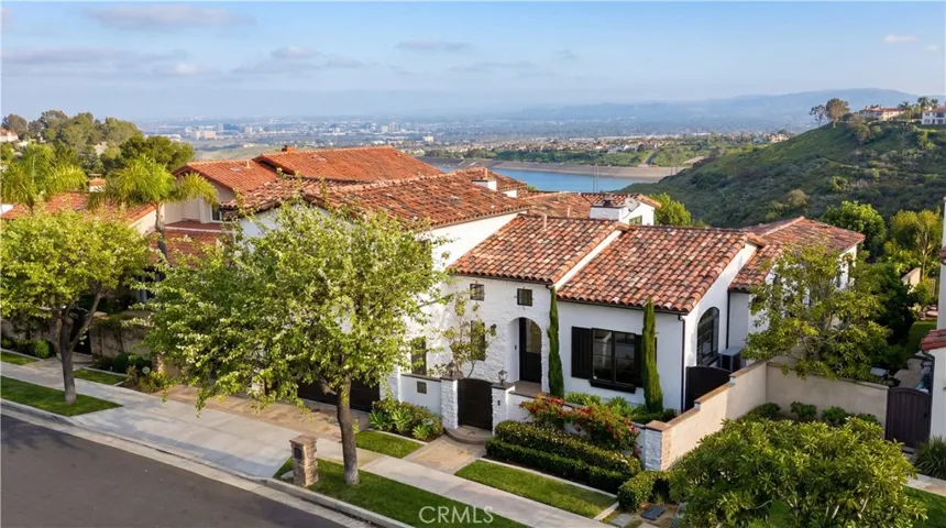 44 Drakes Bay Drive, Corona Del Mar, California 92625
