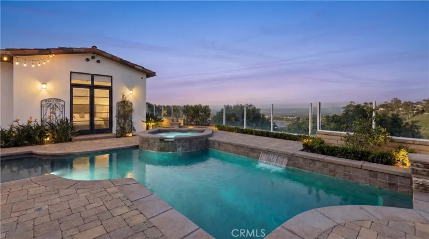 44 Drakes Bay Drive, Corona Del Mar, California 92625
