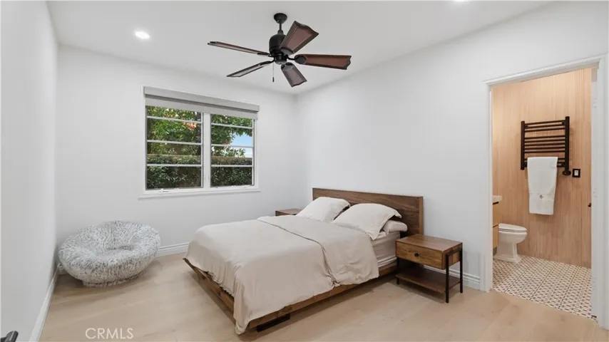 44 Drakes Bay Drive, Corona Del Mar, California 92625