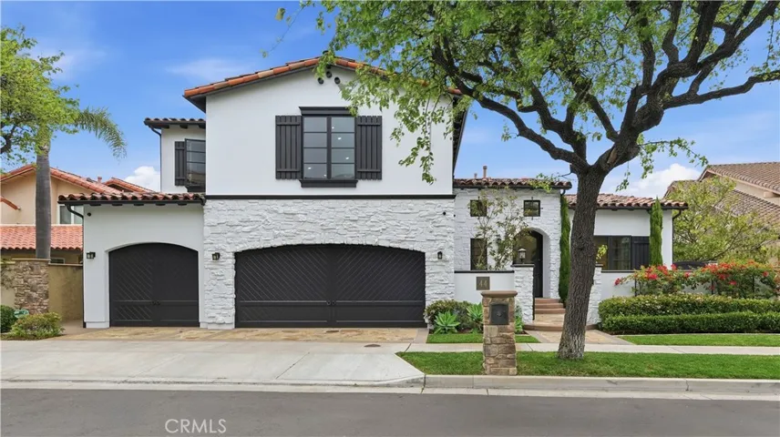44 Drakes Bay Drive, Corona Del Mar, California 92625