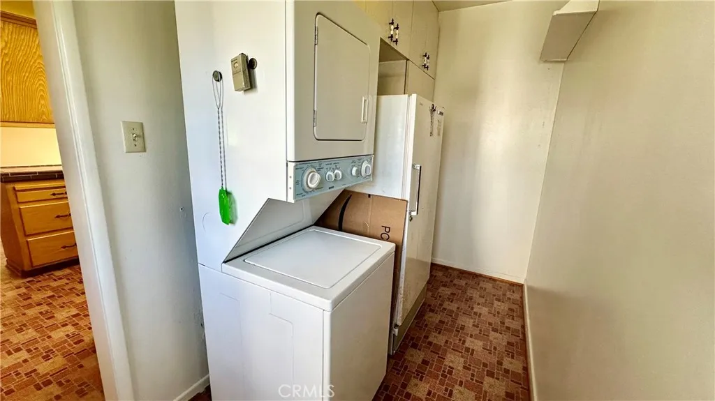 17439 Donmetz Street, Granada Hills, California 91344 home-pic-16