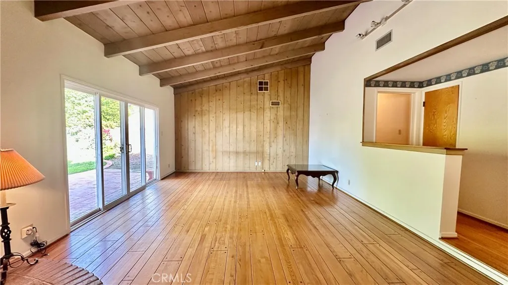 17439 Donmetz Street, Granada Hills, California 91344 home-pic-4