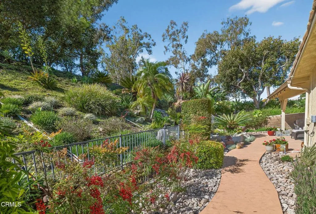 6390 San Como Lane, Camarillo, California 93012 home-pic-40