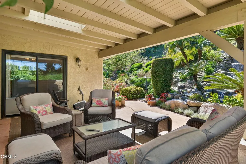6390 San Como Lane, Camarillo, California 93012 home-pic-35