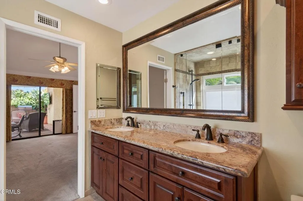 6390 San Como Lane, Camarillo, California 93012 home-pic-23