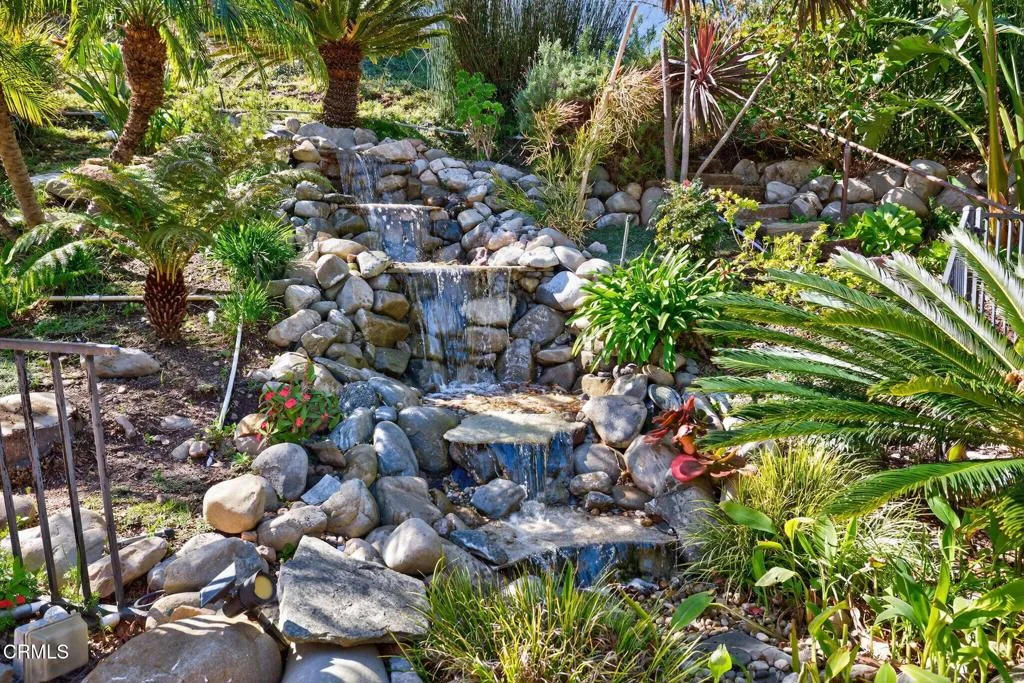 6390 San Como Lane, Camarillo, California 93012 home-pic-38