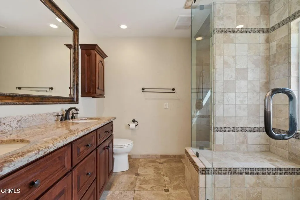 6390 San Como Lane, Camarillo, California 93012 home-pic-22