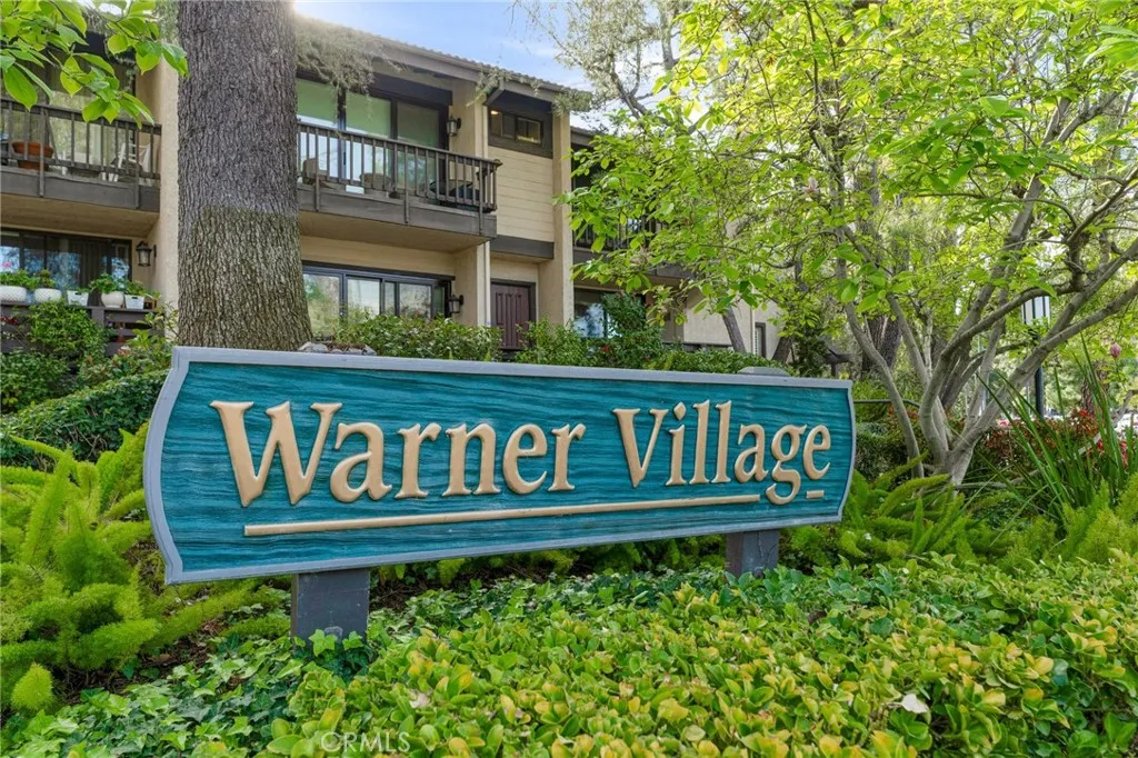 5757 Owensmouth Avenue 20, Woodland Hills, California 91367 home-pic-48