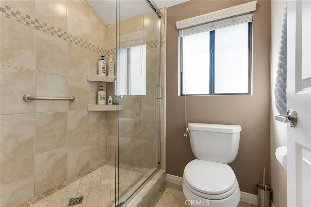 5757 Owensmouth Avenue 20, Woodland Hills, California 91367 home-pic-37