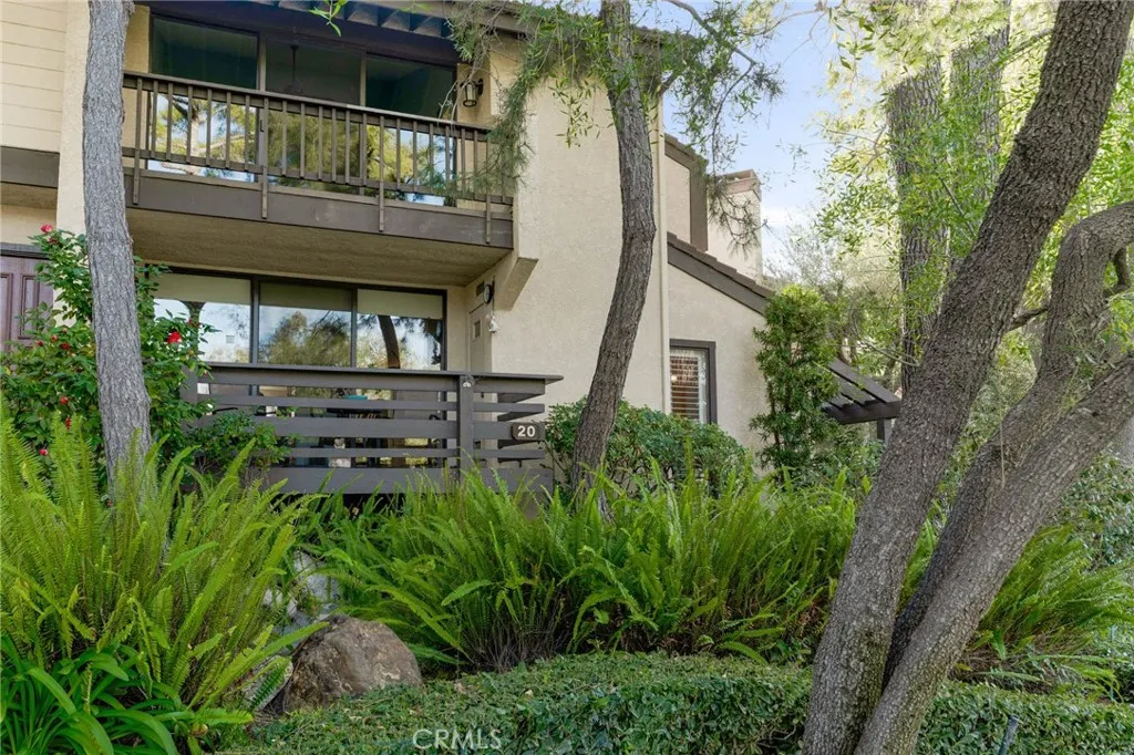 5757 Owensmouth Avenue 20, Woodland Hills, California 91367 home-pic-45