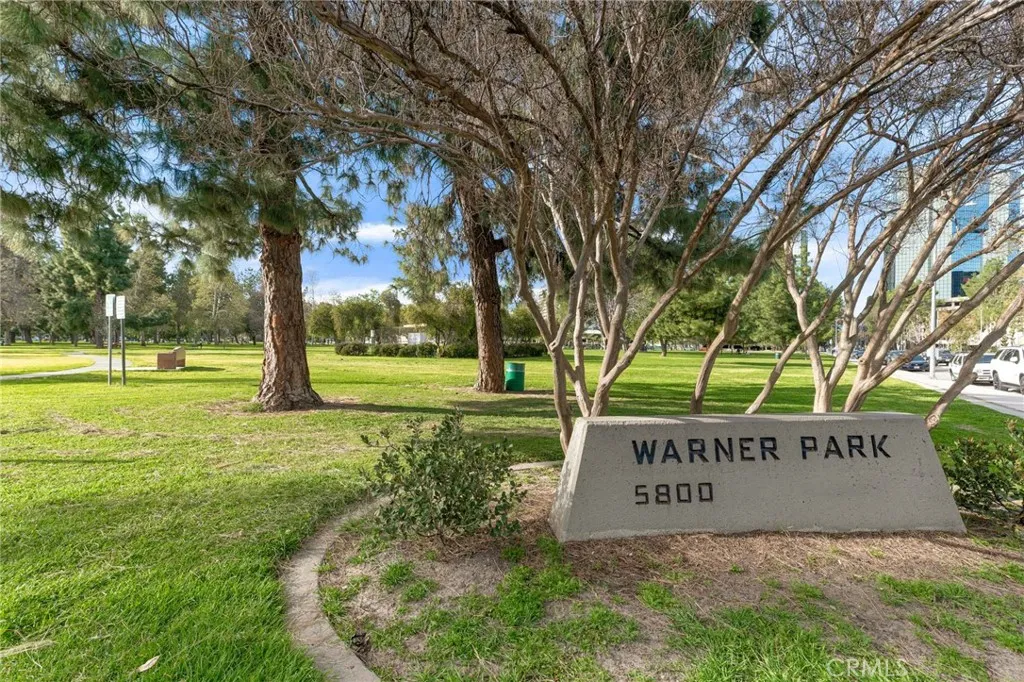 5757 Owensmouth Avenue 20, Woodland Hills, California 91367 home-pic-4