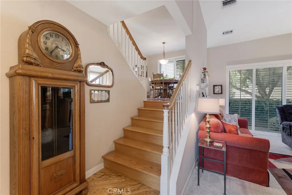 5757 Owensmouth Avenue 20, Woodland Hills, California 91367 home-pic-7