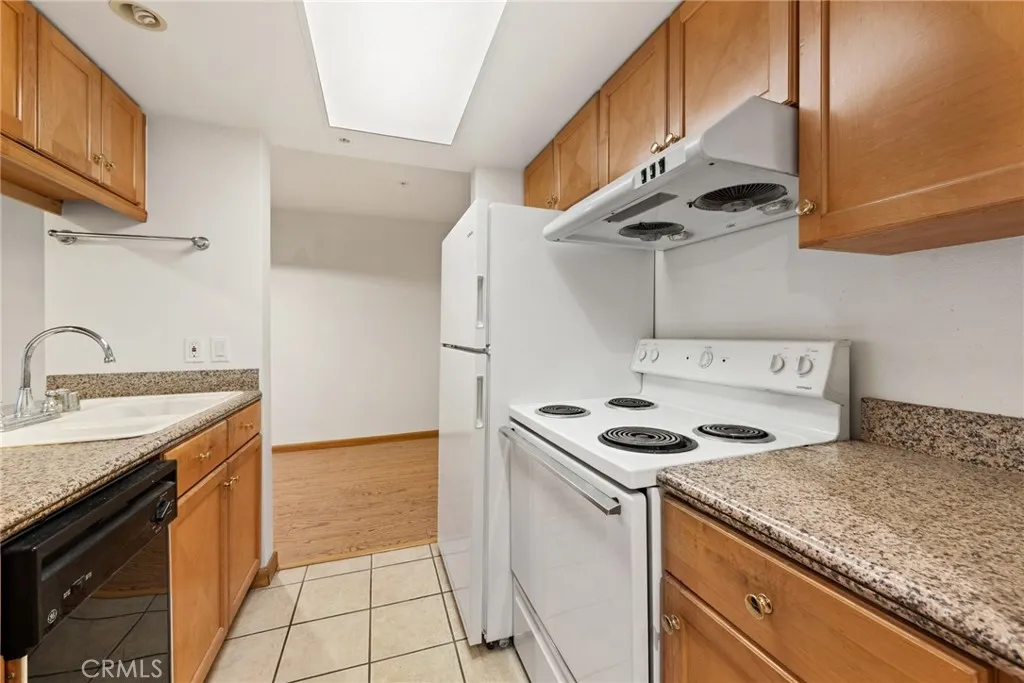 111 Marguerita, Monterey Park, California 91754 home-pic-5