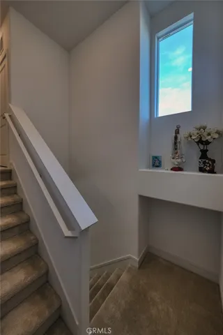 2nd to 3rd floor stairwell