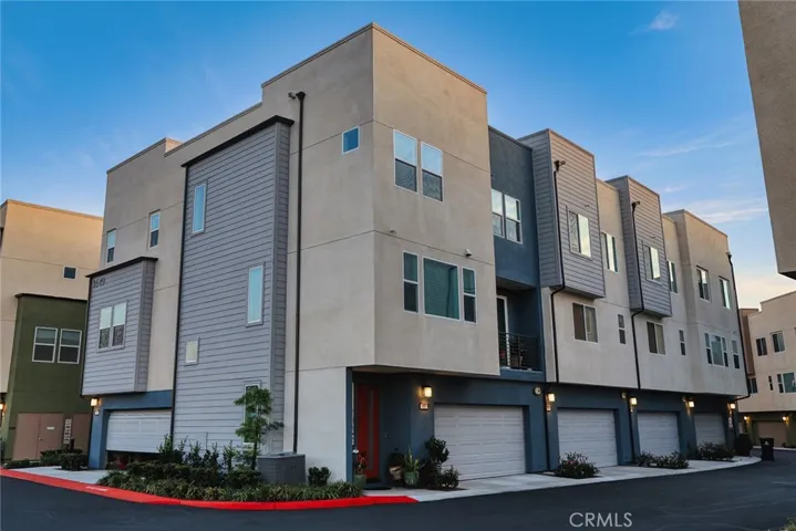 Corner shot of condo