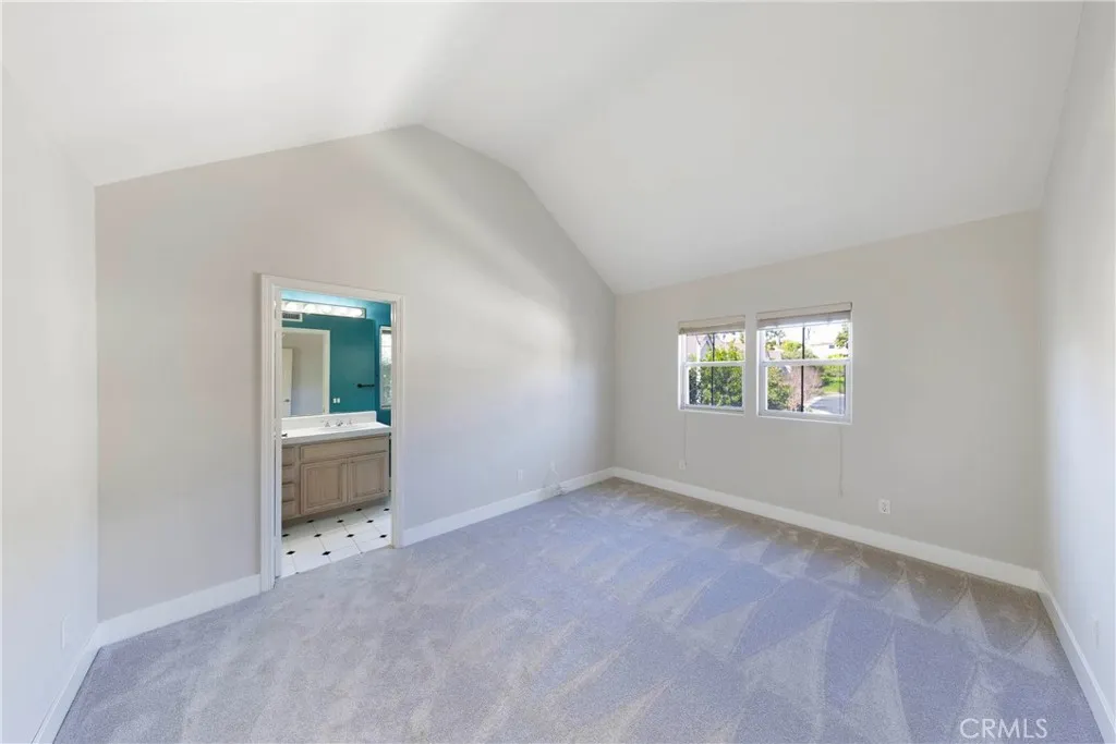 28 Brigmore Aisle, Irvine, California 92603 home-pic-30