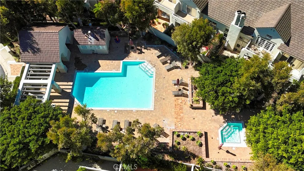 28 Brigmore Aisle, Irvine, California 92603 home-pic-42