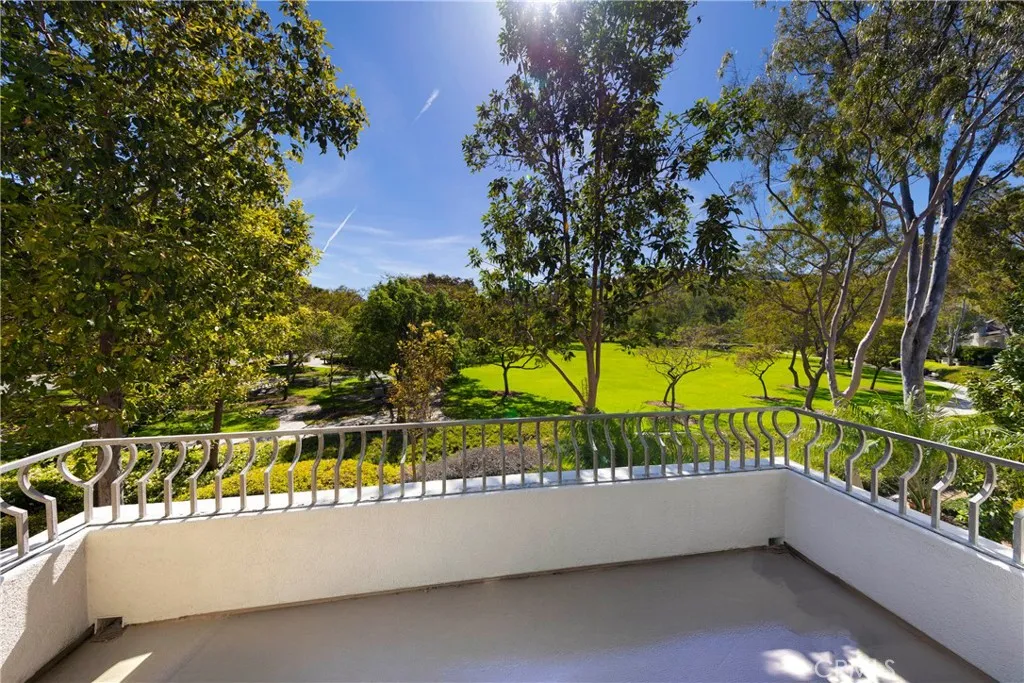 28 Brigmore Aisle, Irvine, California 92603 home-pic-29